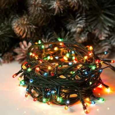 Гирлянда светодиодная 2,5 м провод темно-зеленый LED-140 220V 8 режимов разноцветная