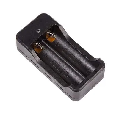 Зарядное устройство для аккумуляторов 18650  Зарядное устройство для аккумуляторов 18650