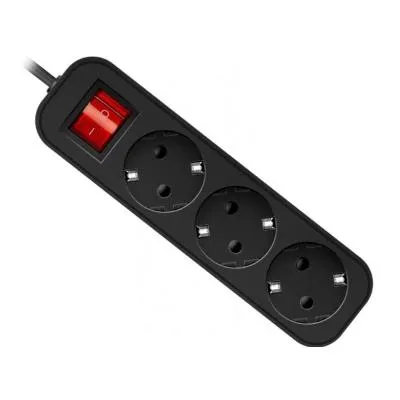 Удлинитель DEFENDER G330 с заземлением 3 гнезда 3м с выключателем черный