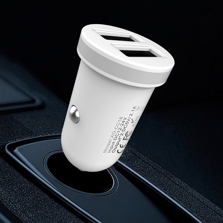 фото Автомобильное зарядное устройство + кабель Lightning 8 pin xomobile TZ08 2USB 2,1A белый 