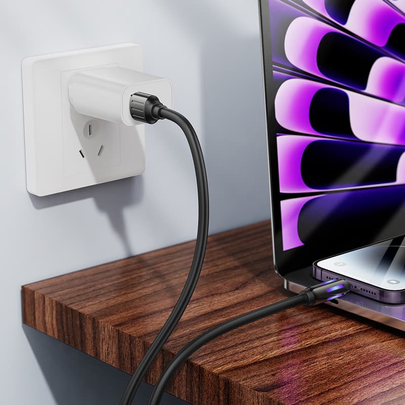 Кабель для зарядки iphone Lightning HOCO U136 2.4A 1.2m RGB подсветка прочный силиконовый черный