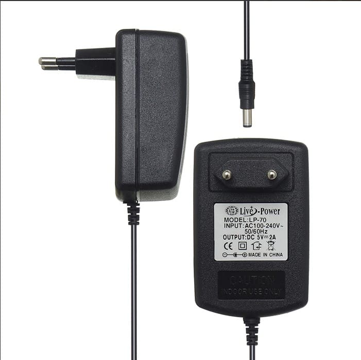 фото Сетевое зарядное устройство LivePower LP-70 5V/2A  штекер 5.5х2.1