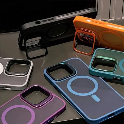 Чехол накладка для iphone 15 Pro (6.1) Bracket силикон+пластик с магнитом для magsafe+защитные линзы прозрачно-черная с подставкой держателем