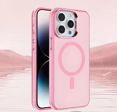 Чехол накладка для iphone 15 (6.1) Magnetic силикон+пластик с магнитом для magsafe розовая