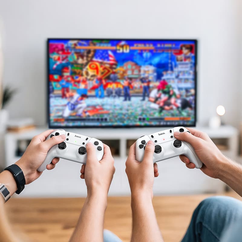 Игровая приставка + 2 геймпада беспроводной игровой контроллер Hoco GA31 белый