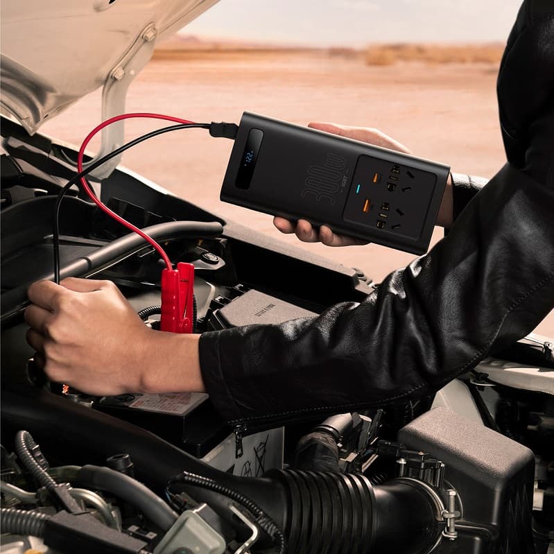 фото Автомобильный инвертор Baseus IGBT Power Inverter 300W 220V CN/EU черный CGNB010101