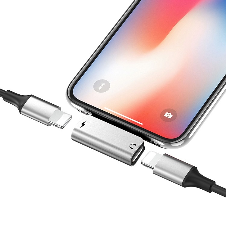 Аудио адаптер переходник для наушников iphone с Lightning на 2 Lightning Hoco LS24 серебро