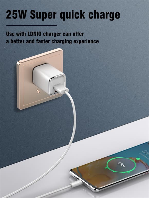 Кабель для зарядки iphone Lightning LDNIO LS901 25W 1м белый Кабель для зарядки iphone Lightning LDNIO LS901 25W 1м белый