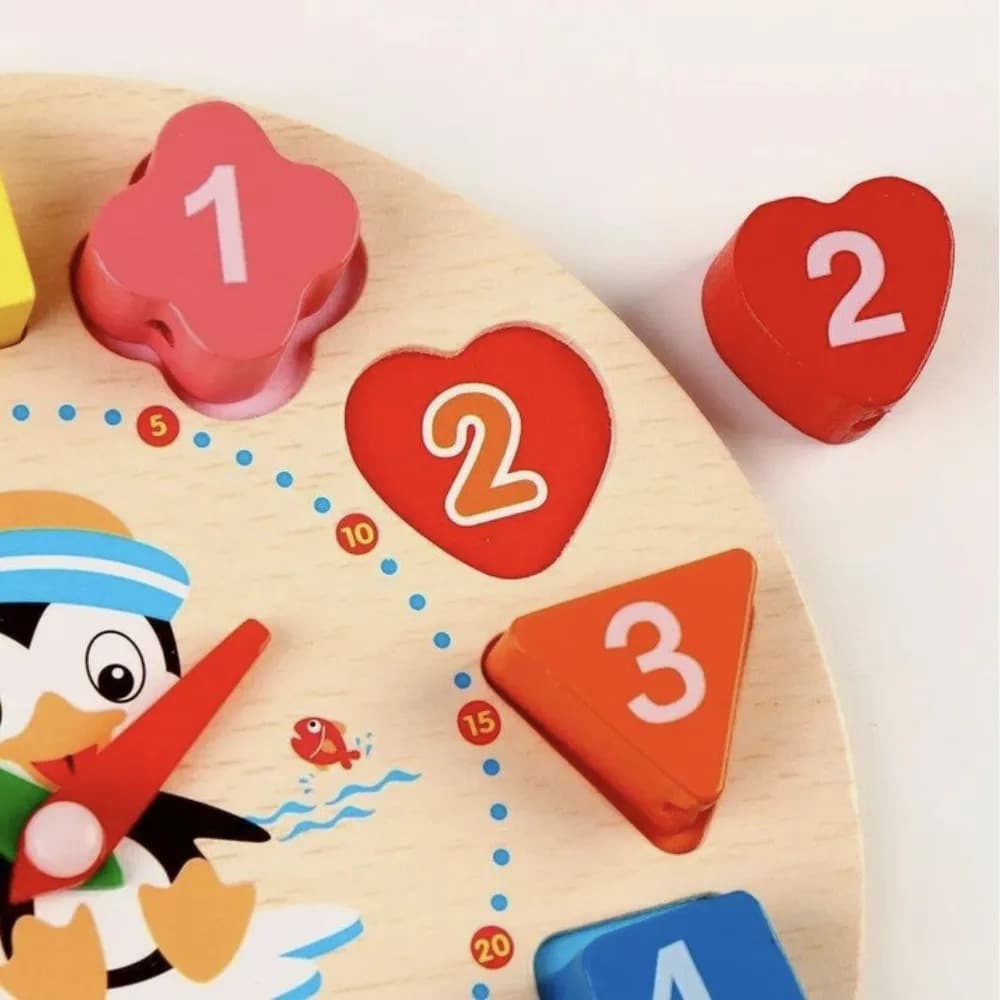 Часы сортер развивающие с объемными вкладышами и шнуровкой, дерево