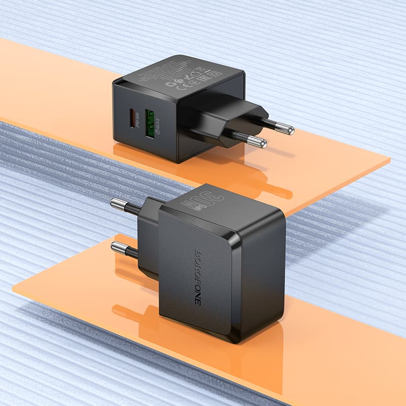 фото Сетевое зарядное устройство Адаптер Блок питания Borofone BAS61A PD 30W+QC3.0 18W / Type-C+USB-A черный