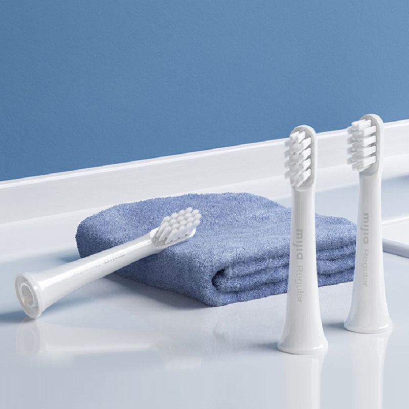 Сменные насадки для зубной щетки Xiaomi Mi Electric Toothbrush T100 белая 3шт белая щетина MBS302 Сменные насадки для зубной щетки Xiaomi Mi Electric Toothbrush T100 белая 3шт белая щетина MBS302