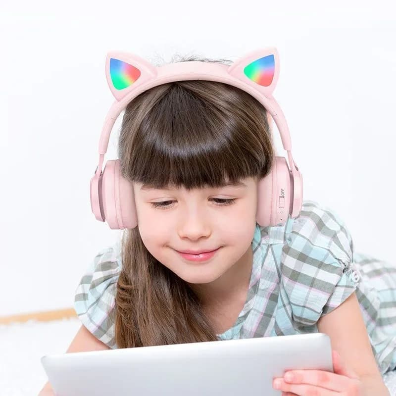 Изображение Наушники беспроводные накладные HOCO W39 Cat ear kids с ушками фиолетовые фото Наушники беспроводные накладные HOCO W39 Cat ear kids с ушками фиолетовые