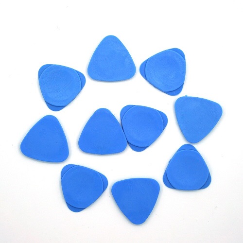 Медиатор пластик