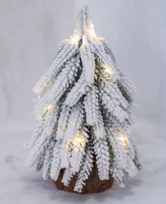 Елка с гирляндой 20см