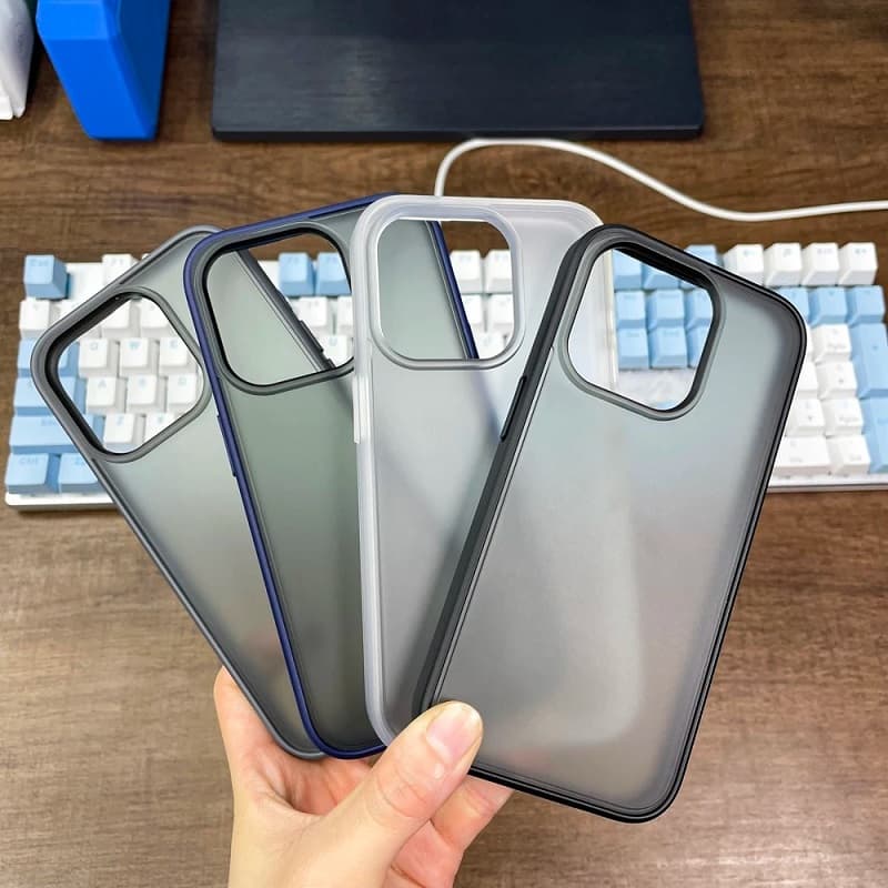 фото Чехол накладка для iphone 16 Pro Max (6.9) силикон+пластик прозрачно-матовый черная