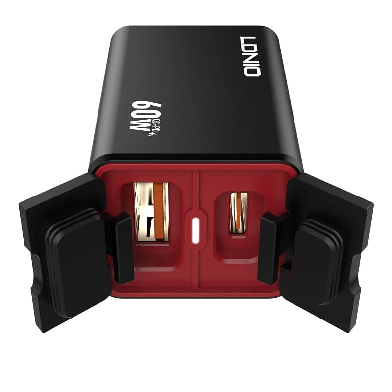 фото Зарядное устройство для мотоцикла LDNIO C108 60W PD 30W+QC3.0 + кабель Type-C to Type-C водонепроницаемое IPX6 черное